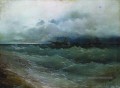 navires dans le lever de soleil de la mer orageuse 1871 Romantique Ivan Aivazovsky russe